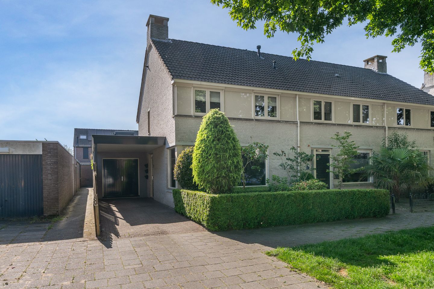 Photo 1 of Bartokstraat 31