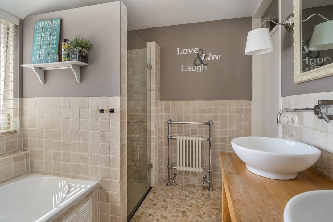 Spacious Family Home with Garden and Energy Efficiency — 17