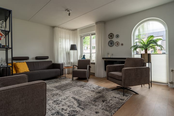 Foto 4 van Nije Broek 5
