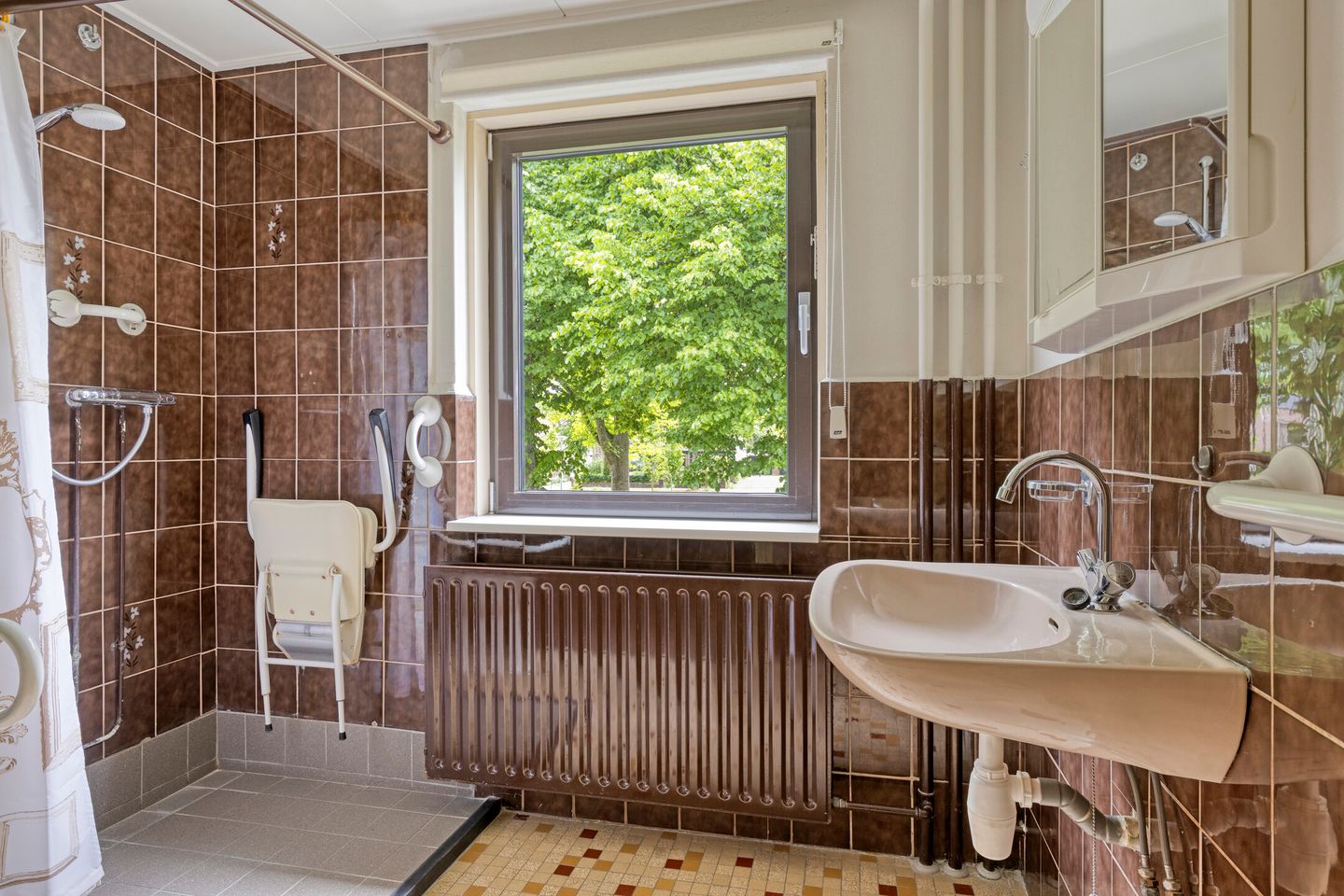 Foto 5 van Iepenlaan 1