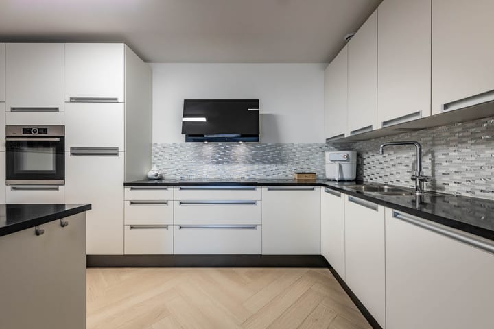 Appartement te koop: Kamerlingh Onnesstraat 42, Amstelveen