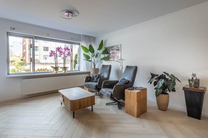 Appartement te koop: Kamerlingh Onnesstraat 42, Amstelveen
