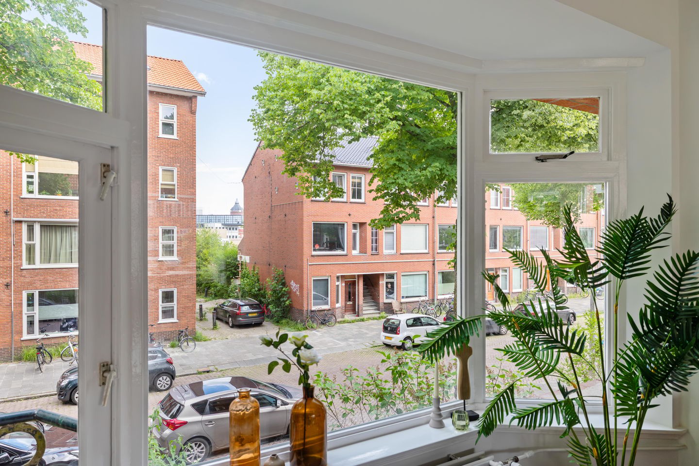 Photo 10 of Van Heemskerckstraat 22-B