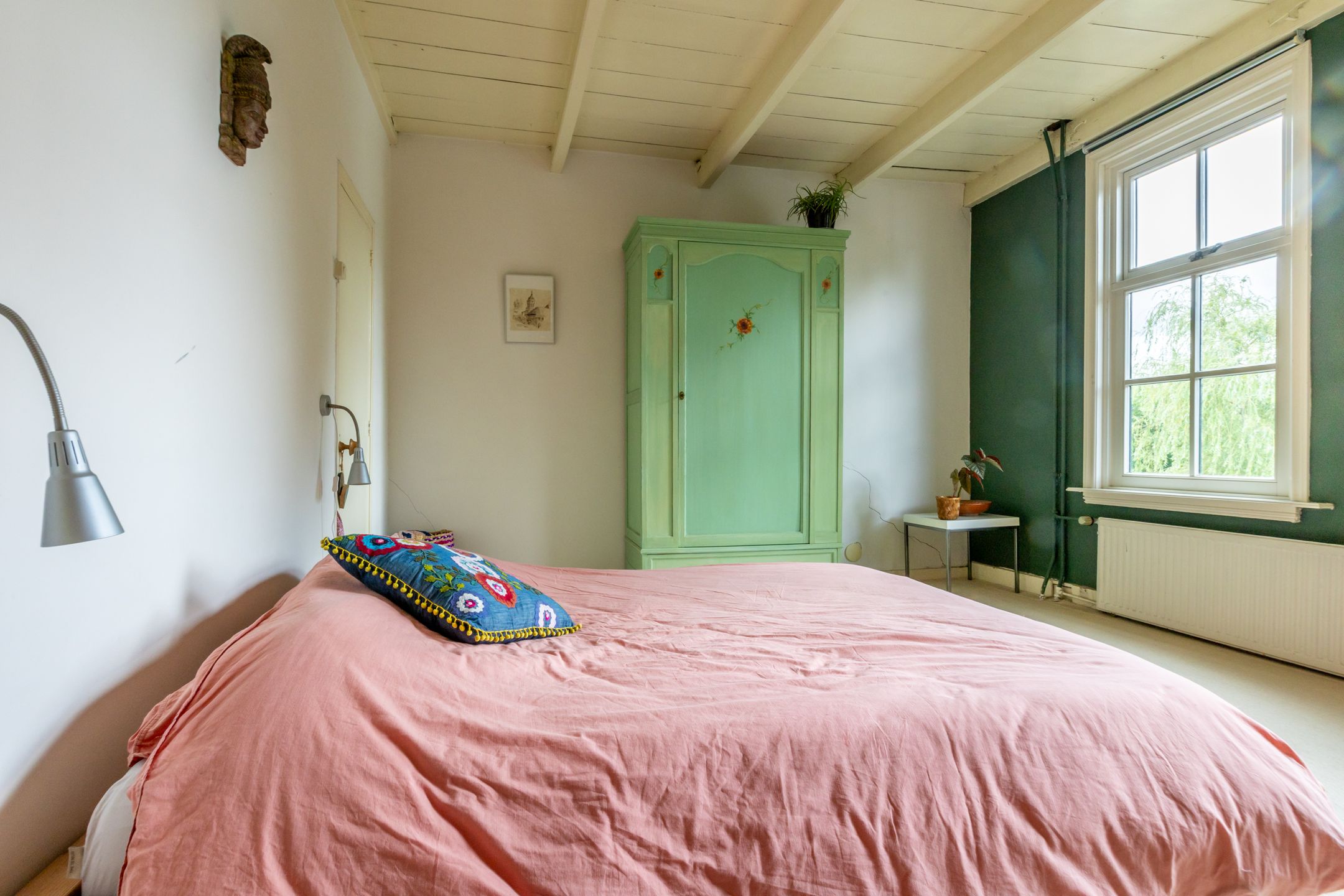 Characteristic Canal Townhouse in Historic Schoonhoven Center — 27