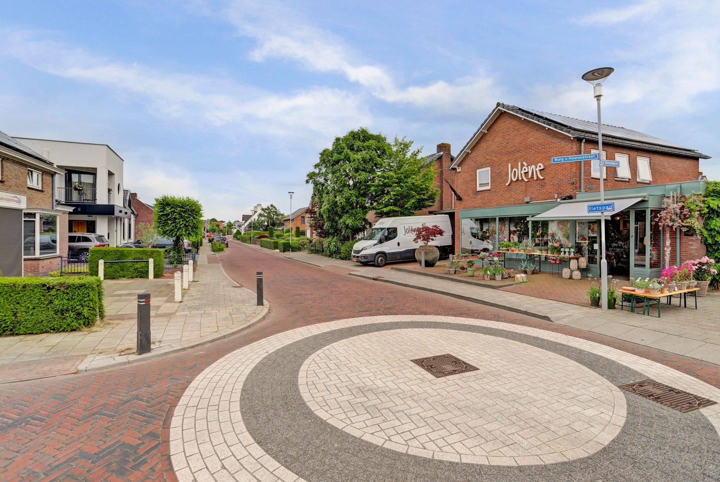 Foto 35 van Burg. van Haarenstraat 6