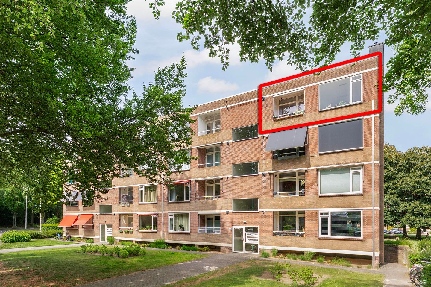 Photo 1 of Rentmeesterlaan 8