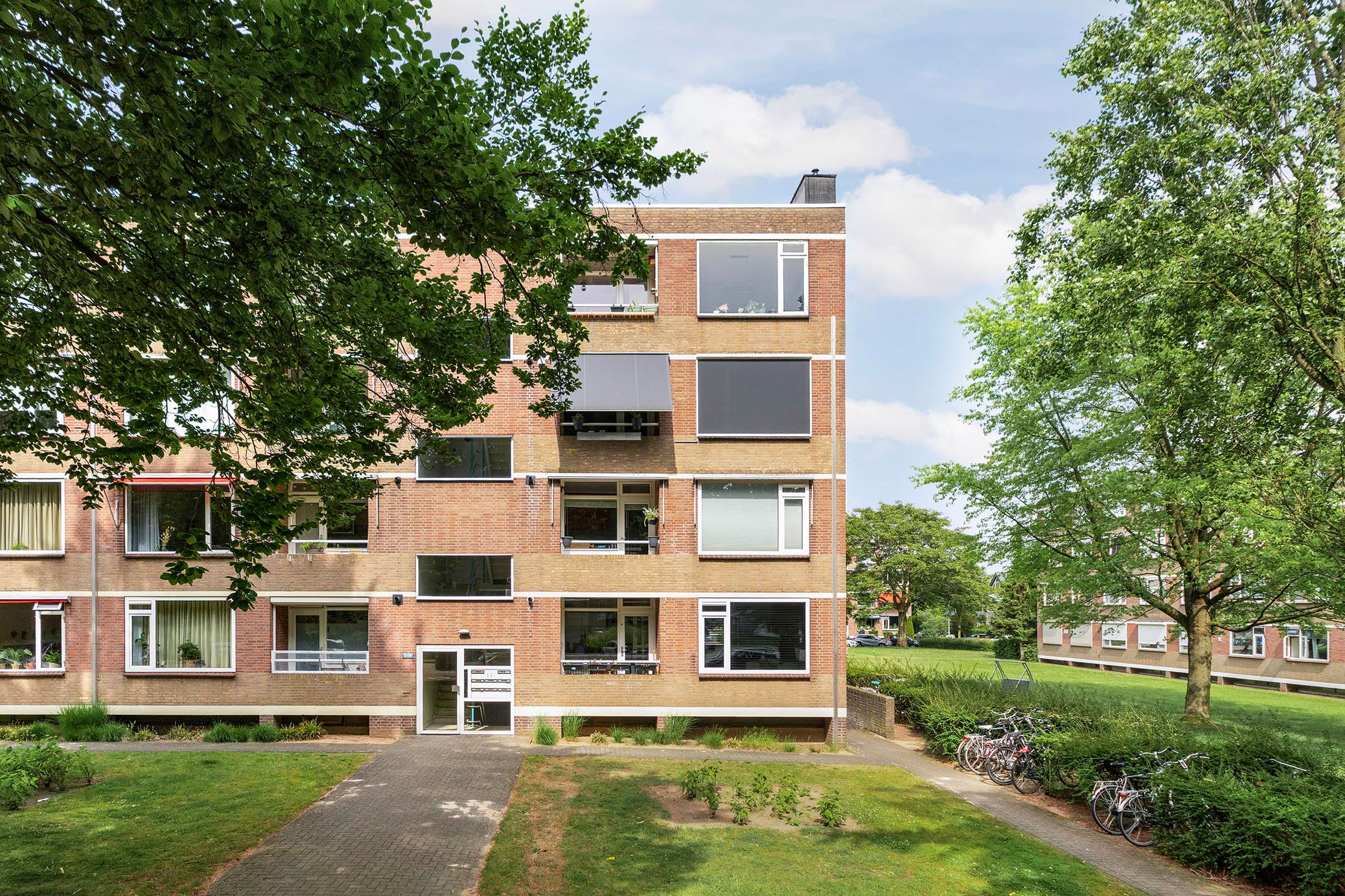 Photo 36 of Rentmeesterlaan 8