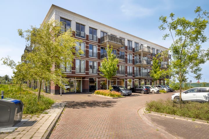 Appartement te koop: Fort Heemstedestraat 83, Weesp