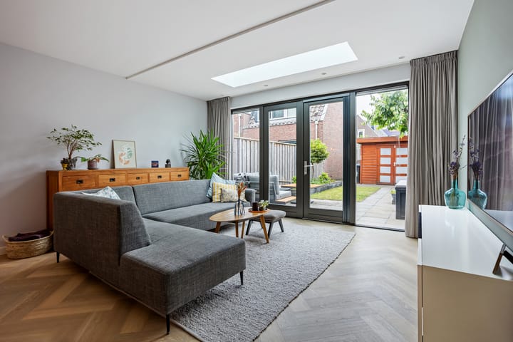 Tussenwoning te koop: Verbindingslaan 9A, Bussum