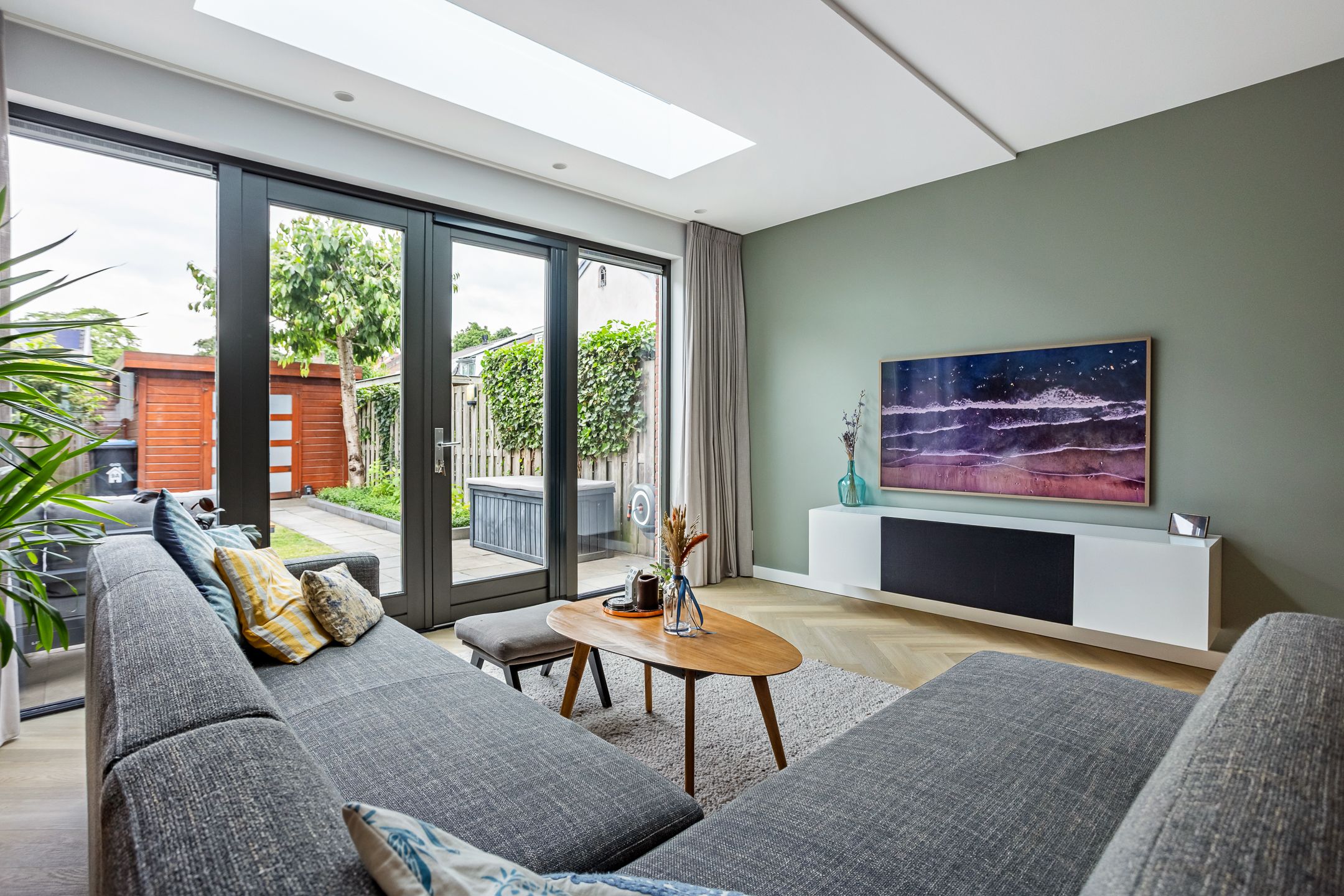 Modern Energy-Efficient Family Home in Central Bussum — 9