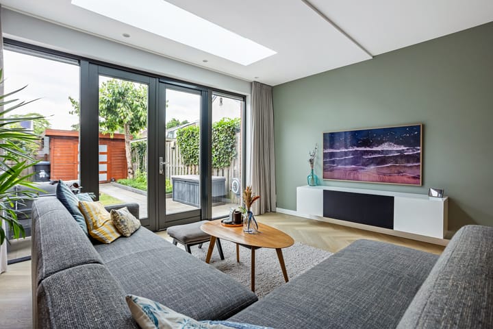 Tussenwoning te koop: Verbindingslaan 9A, Bussum