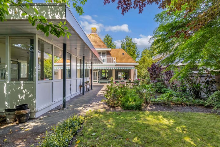 Photo 2 of Steenwijkerweg 26