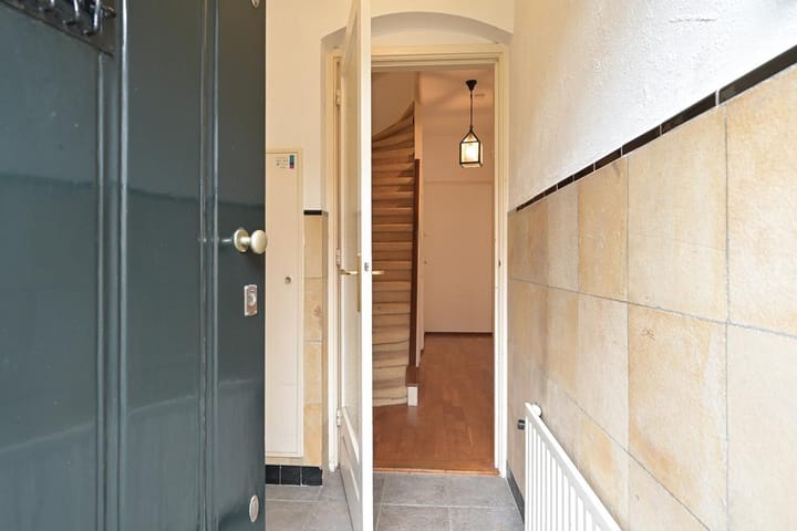 Photo 3 of Hogerbeetsstraat 28