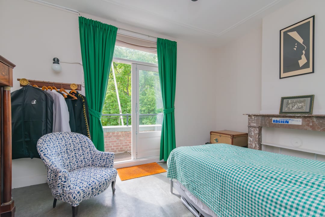 Elegant eight room terraced house with park view in prestigious Benoordenhout — 17