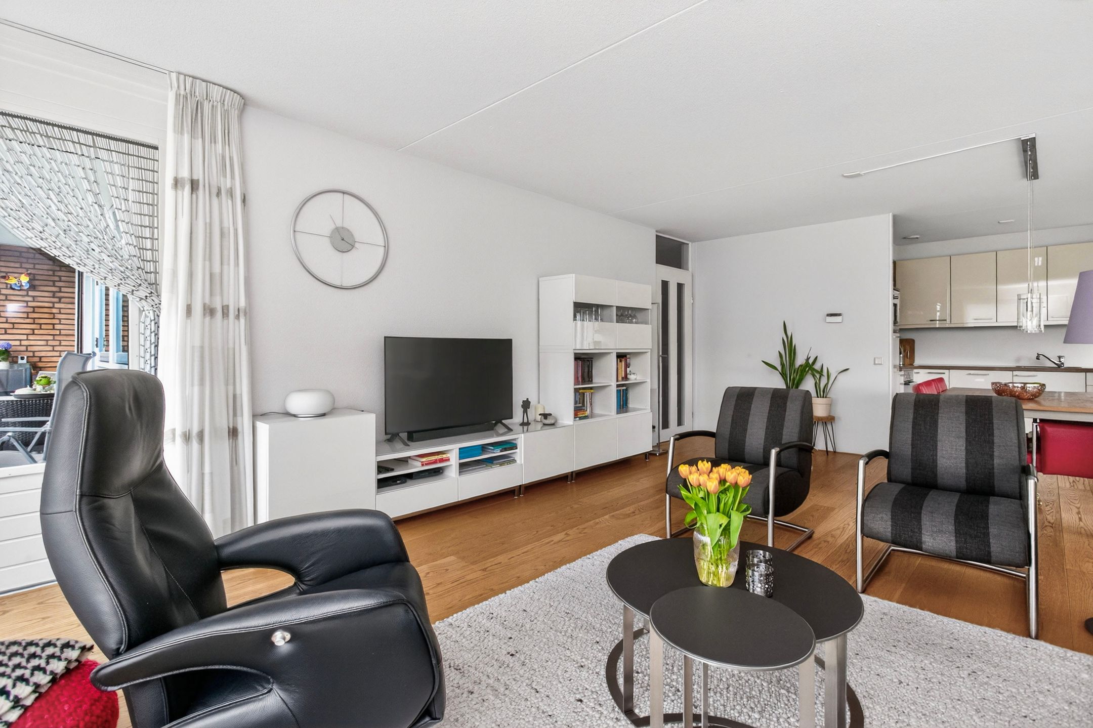 Spacious Apartment with Water View and Three Bedrooms in Fokkesteeg — 15