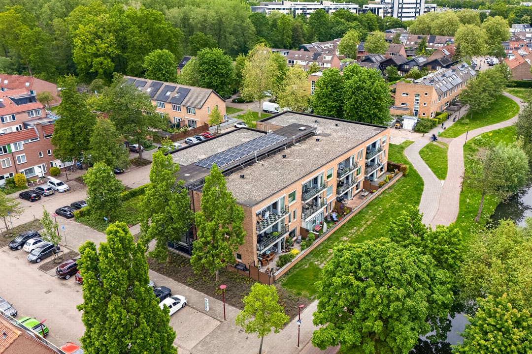 Spacious Apartment with Water View and Three Bedrooms in Fokkesteeg — 37