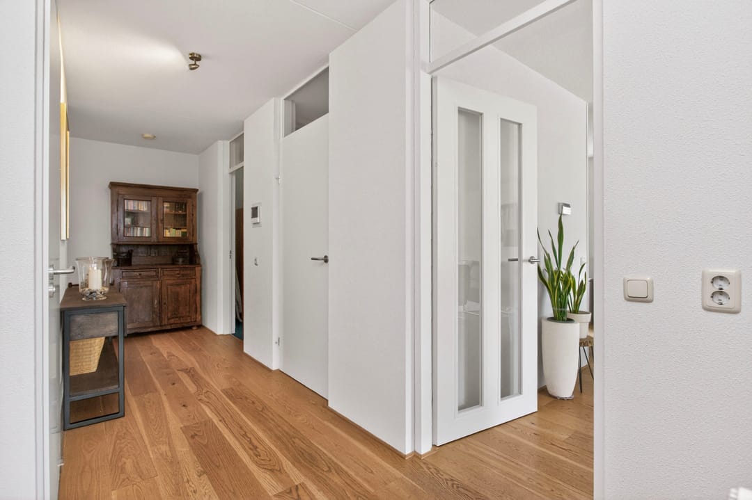 Spacious Apartment with Water View and Three Bedrooms in Fokkesteeg — 17