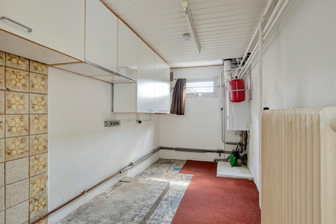 Extended terraced house with south-facing garden in Bergeijk — 16
