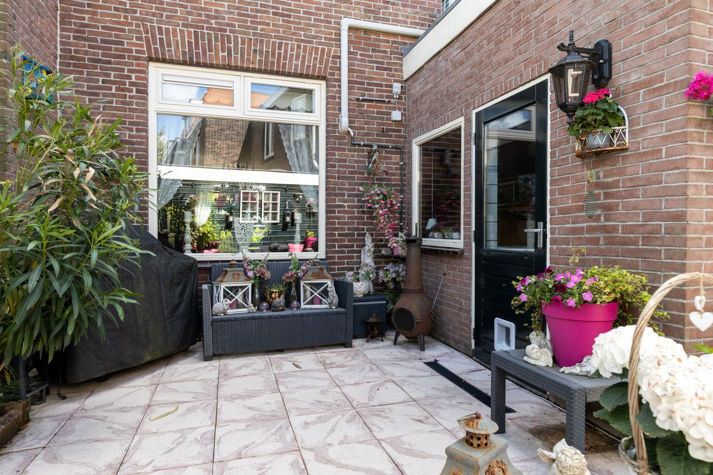 Characterful Terraced Home in Haarlem's Indische Buurt — 14