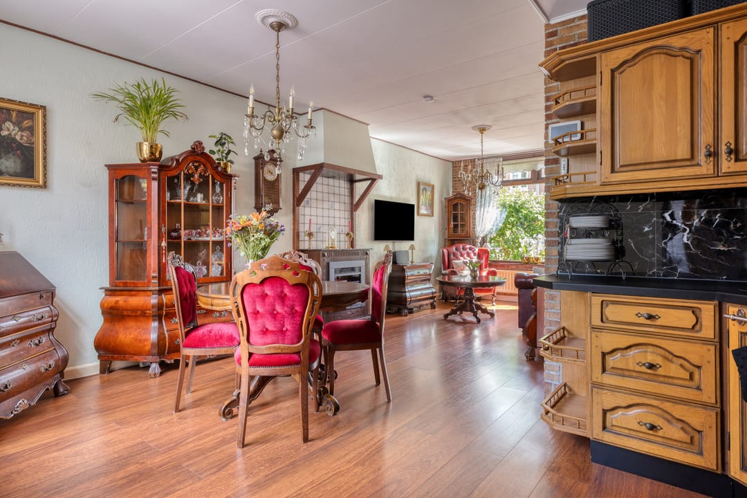 Characterful Terraced Home in Haarlem's Indische Buurt — 8