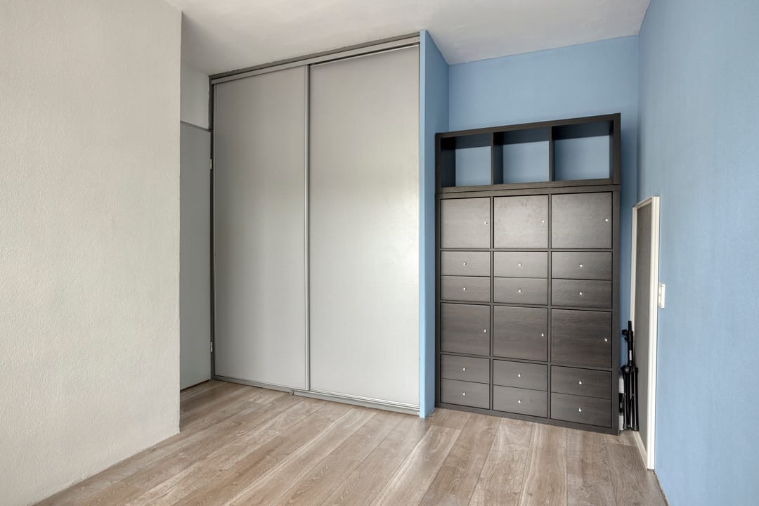 Spacious 3 Bedroom Terraced Home in Green Quiet Neighborhood — 17