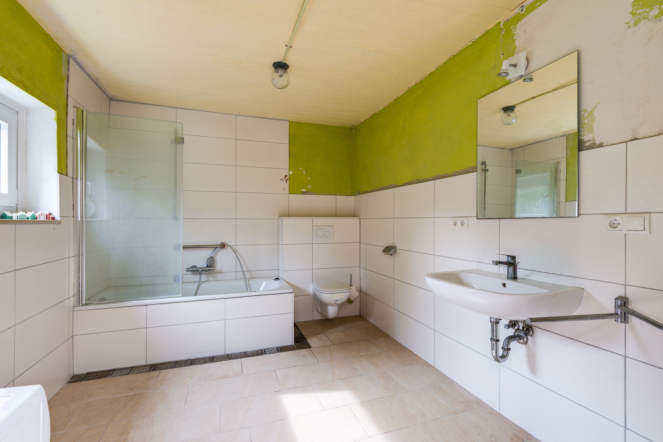 Spacious Detached Home with Double Living Potential in Quiet Geeste — 27
