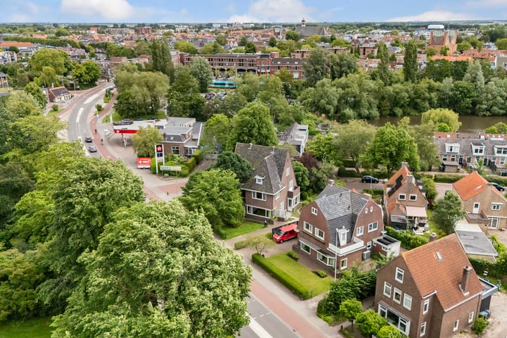 Vrijstaande woning te koop: Bolswarderweg 15, Sneek