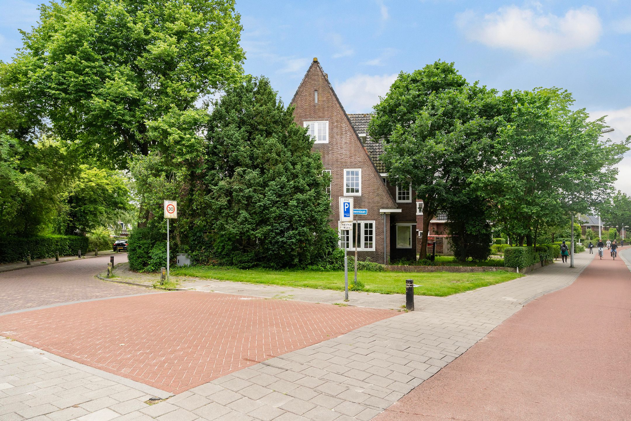 Photo 75 of Bolswarderweg 15