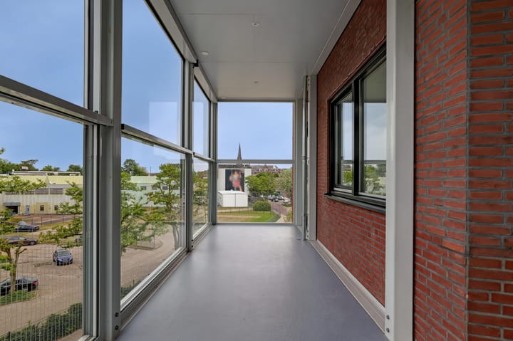 Foto 4 van Binnen Parallelweg 24-A