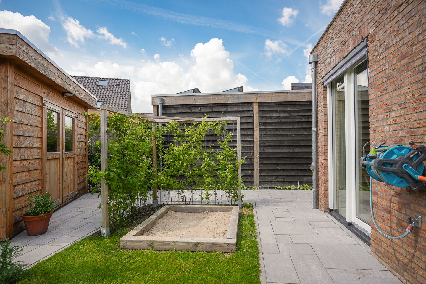 Modern Detached Family Home with South-Facing Garden Near De Gouden Ham — 40
