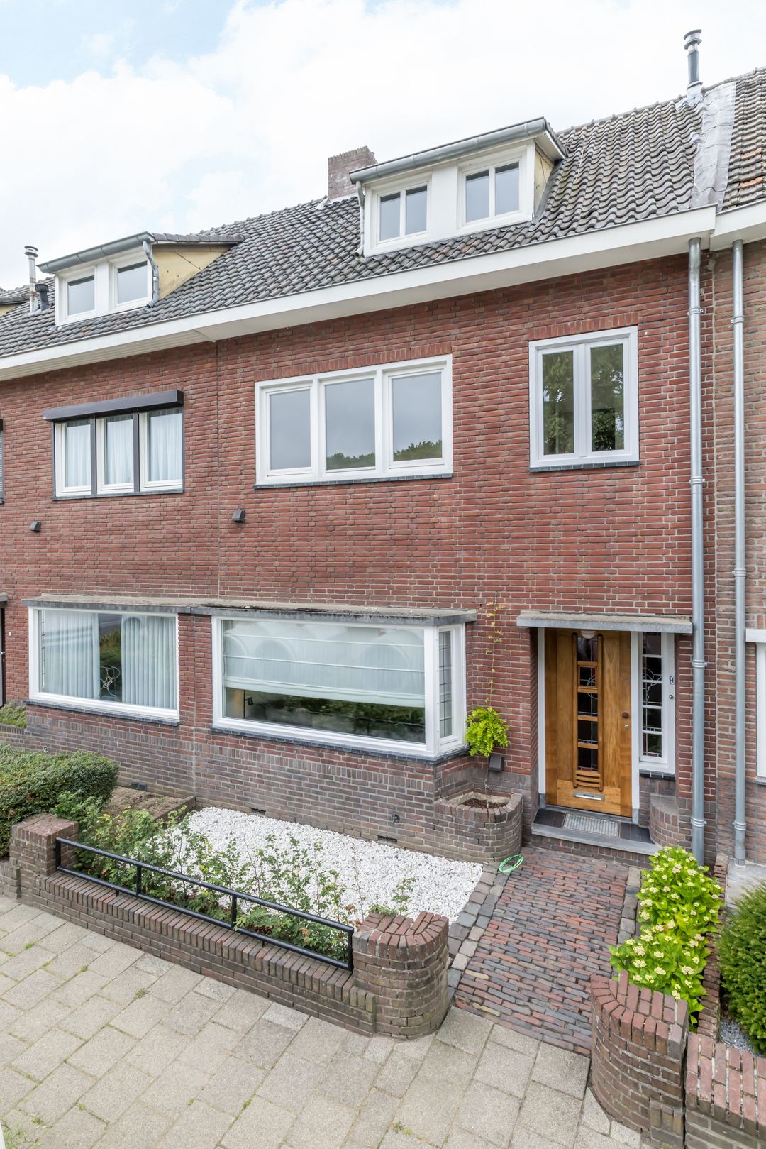 Photo 52 of Provincialeweg Zuid 9