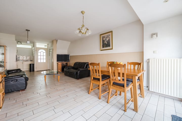 Tussenwoning te koop: Beverstraat 198, Rotterdam