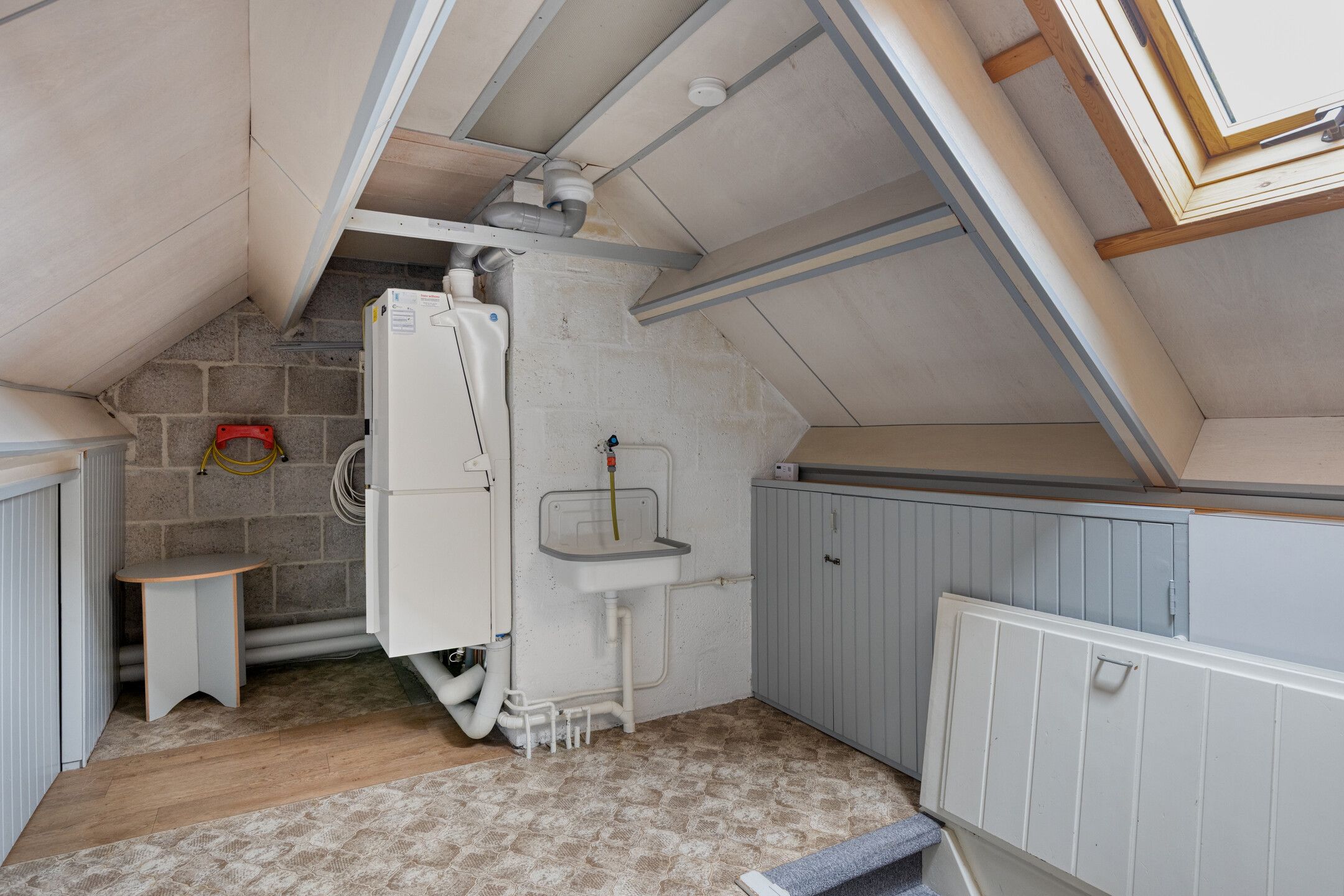 Spacious Family Home with Garden and Free-Standing Garage in Quiet Uden Neighborhood — 27