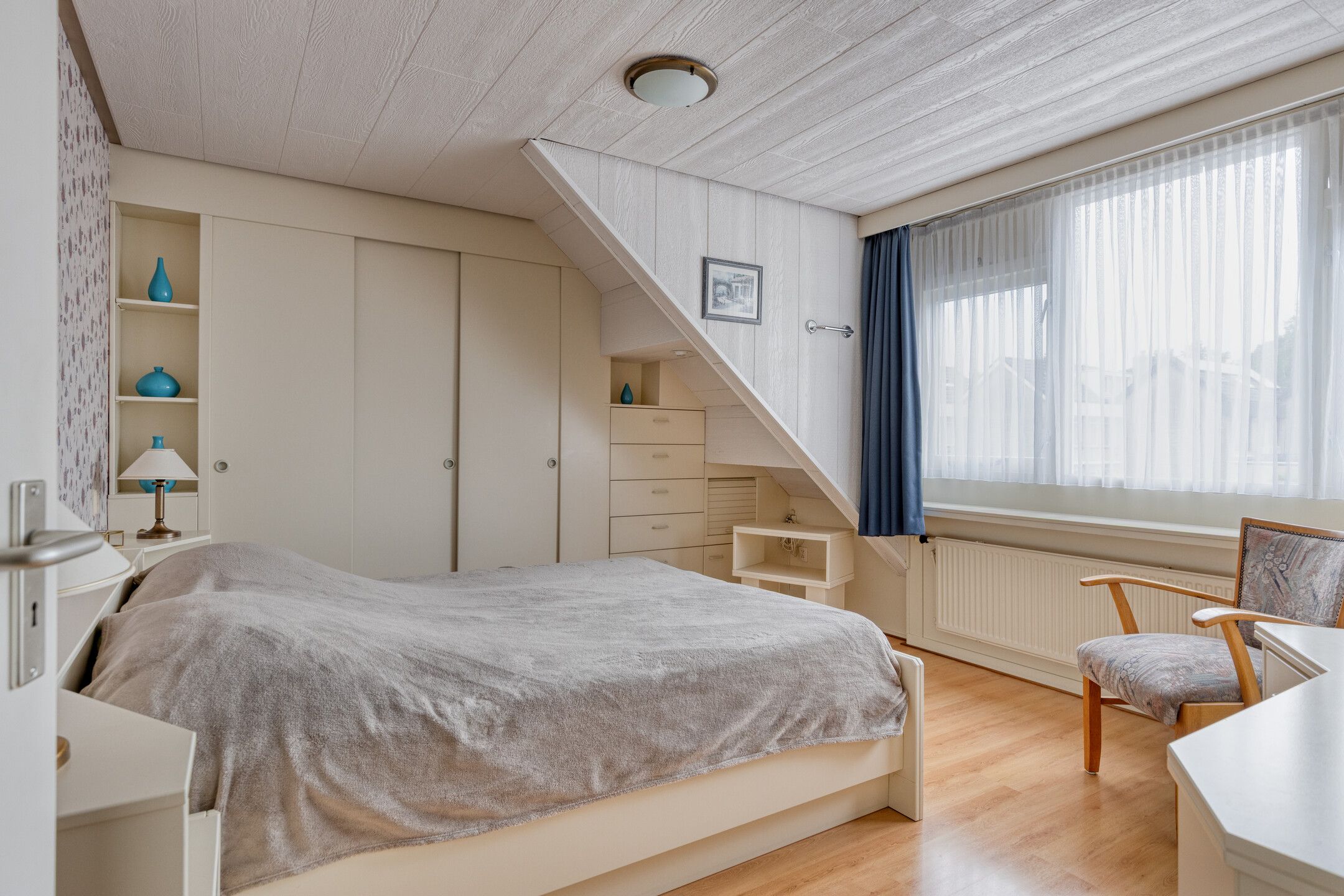 Spacious Family Home with Garden and Free-Standing Garage in Quiet Uden Neighborhood — 18