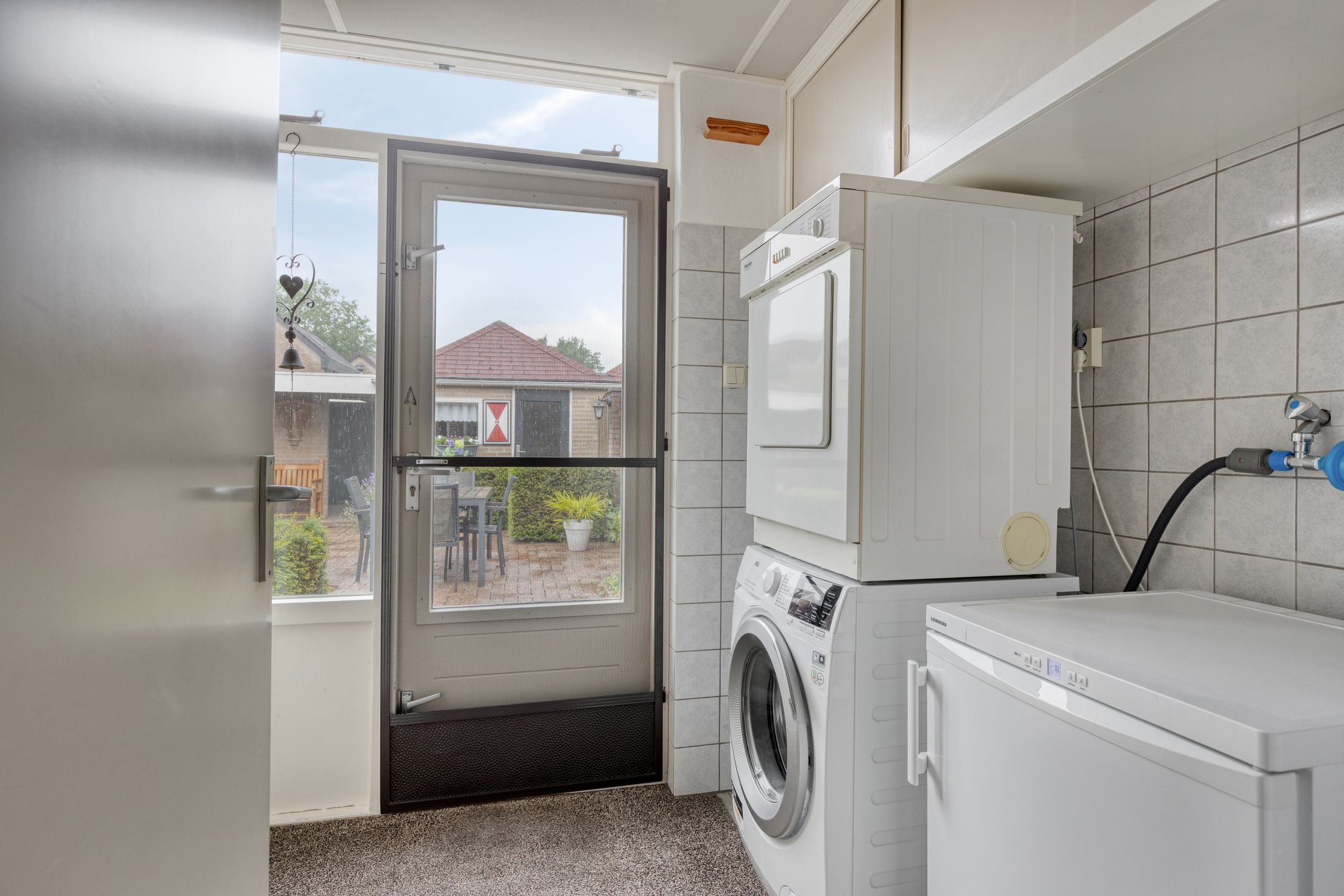Spacious Family Home with Garden and Free-Standing Garage in Quiet Uden Neighborhood — 15
