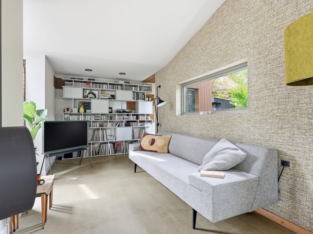 Fully Renovated Bungalow with South-Facing Garden and Basement in Quiet Eefde — 11