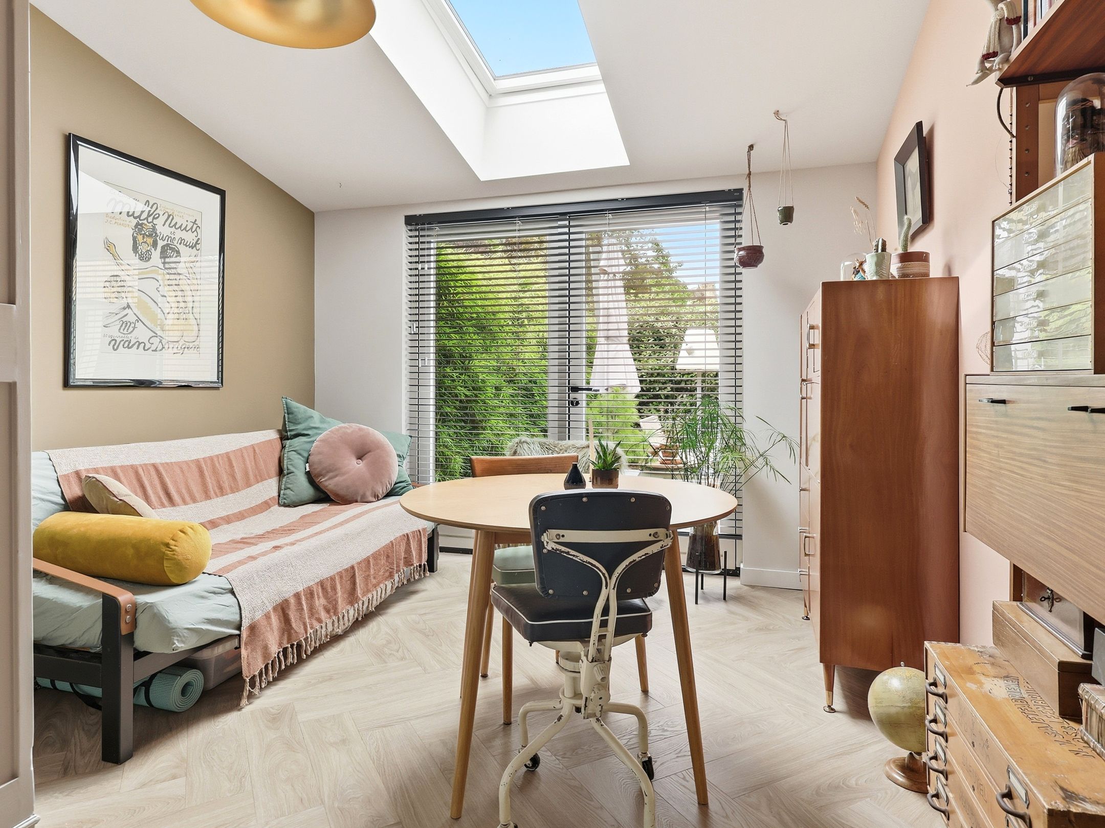 Fully Renovated Bungalow with South-Facing Garden and Basement in Quiet Eefde — 24