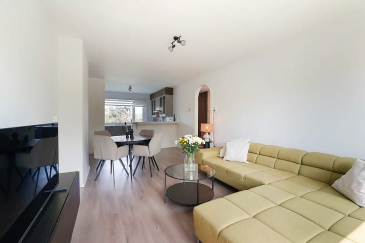 Appartement te koop: Dr. J. W. Paltelaan 108, Zoetermeer