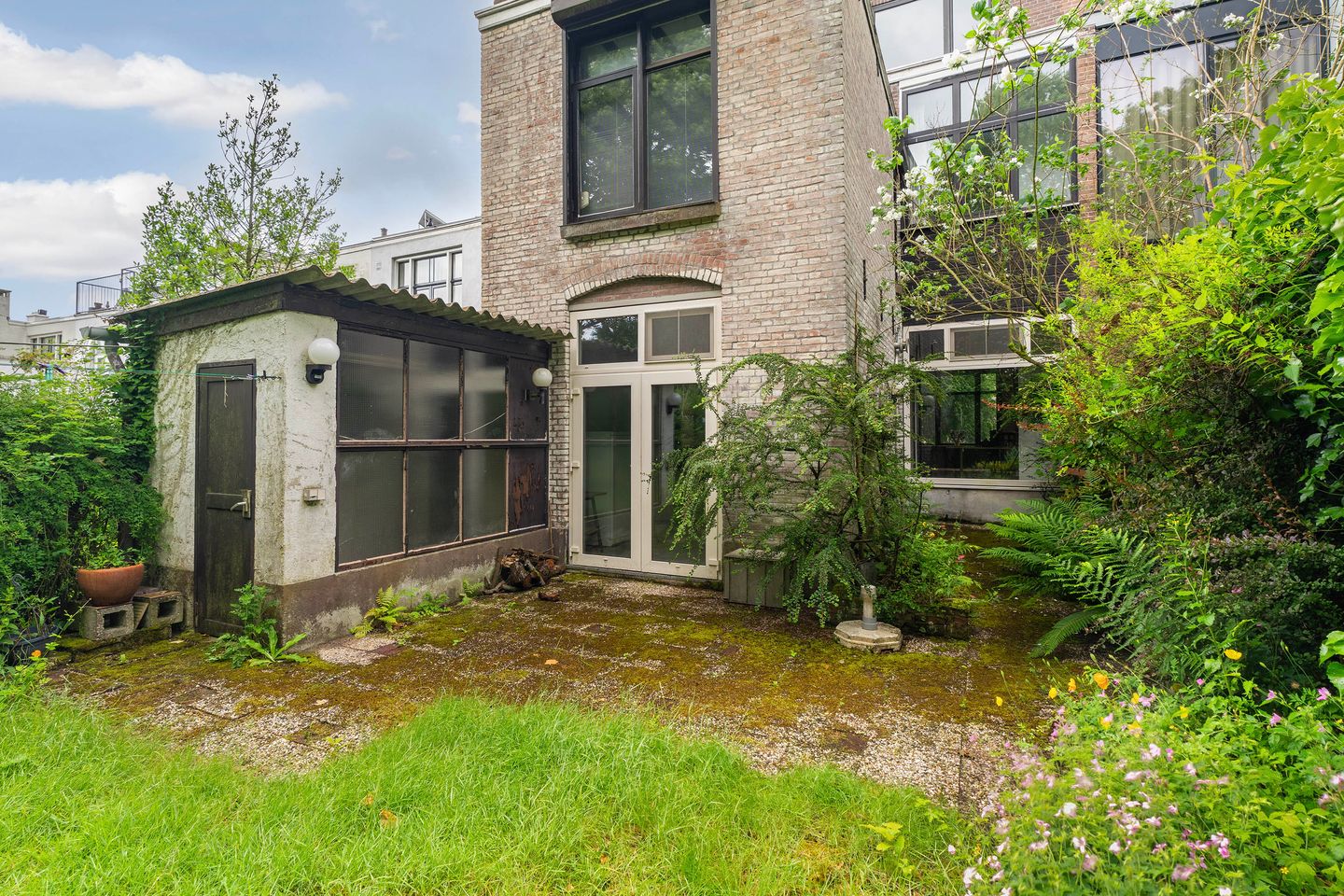 Photo 44 of Burgemeester Weertsstraat 38