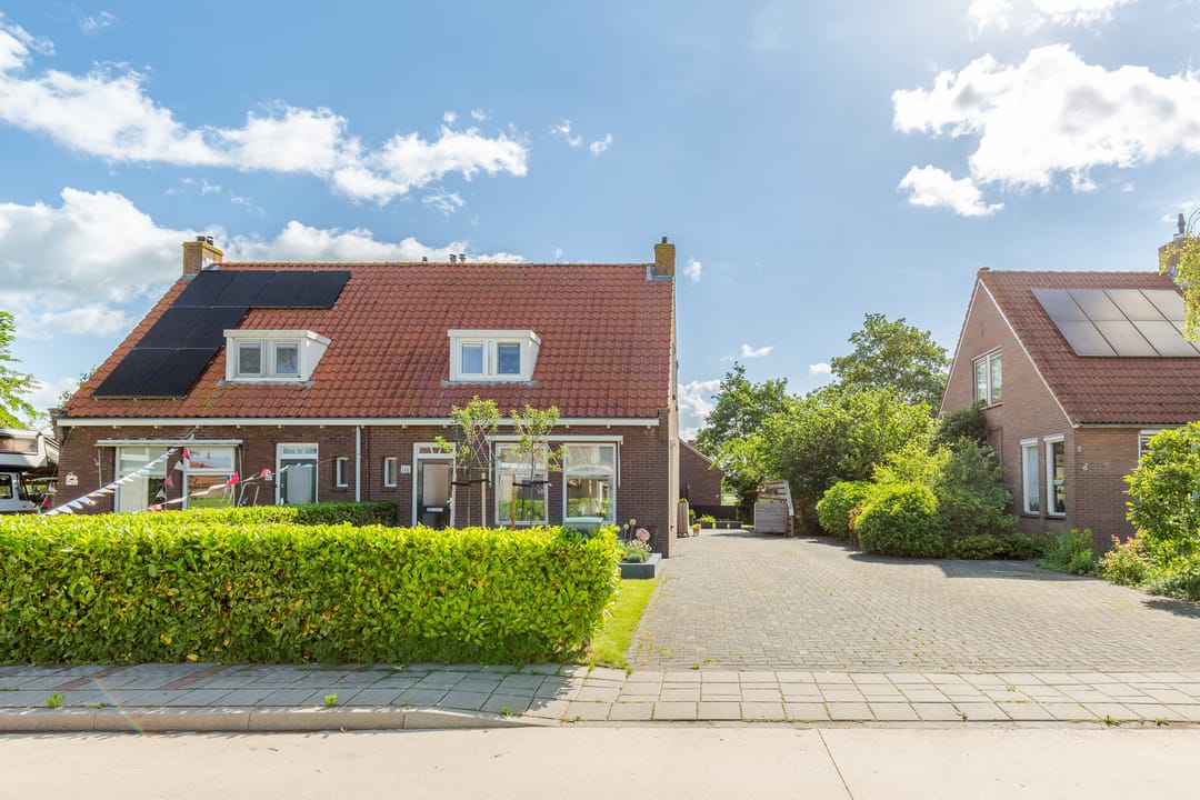 Photo 2 of Middenweg 149