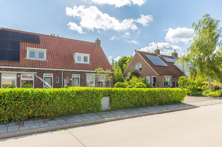 Photo 3 of Middenweg 149