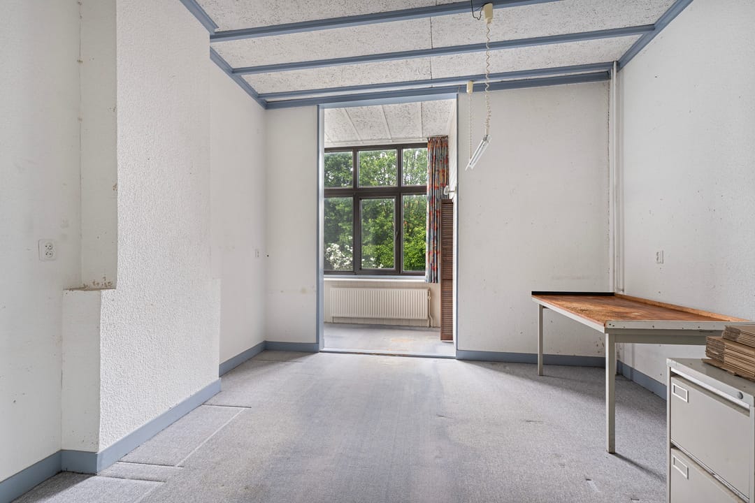 Photo 23 of Burgemeester Weertsstraat 38