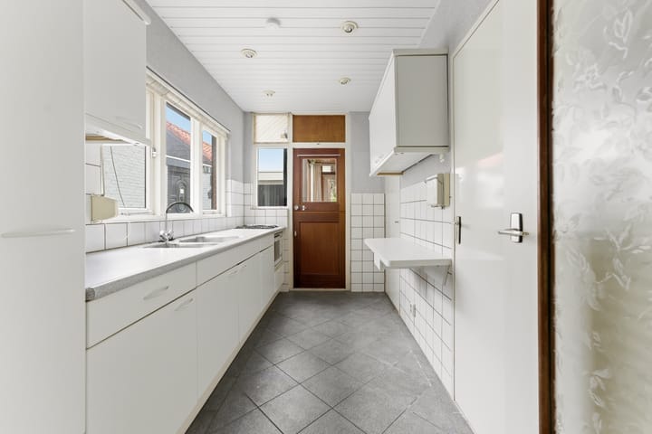Vrijstaande woning te koop: Kortestraat 12, 'S-Gravendeel