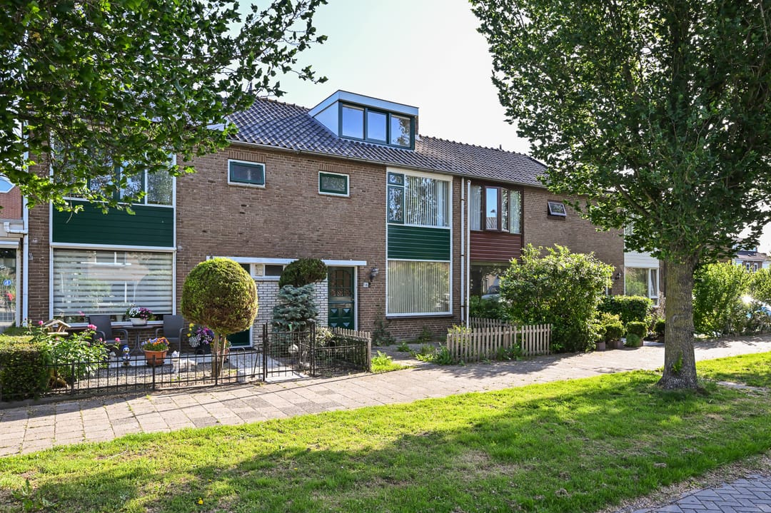Photo 23 of Anjerlaan 18