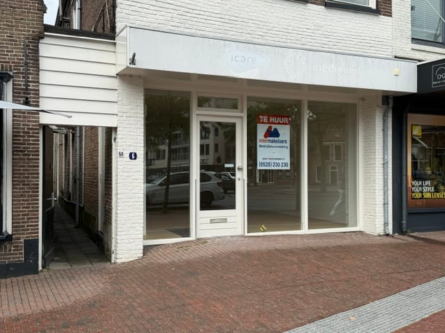 Bekijk foto 1 van Schutstraat 6