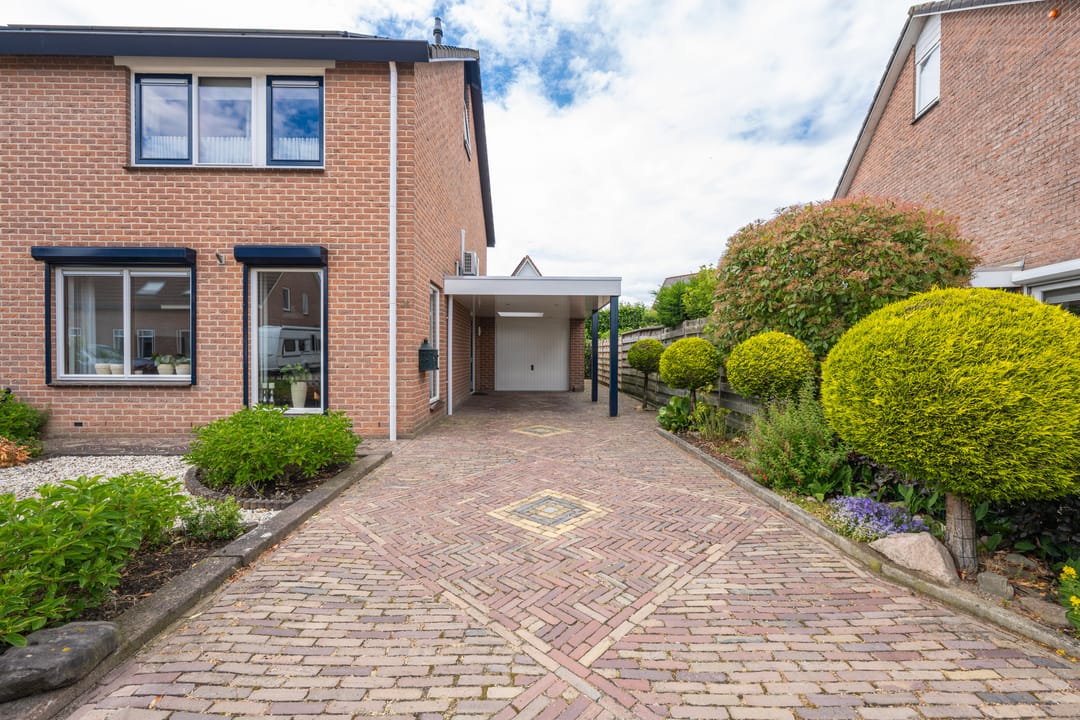 Spacious Half-Detached Home in Desirable Maurik — 7