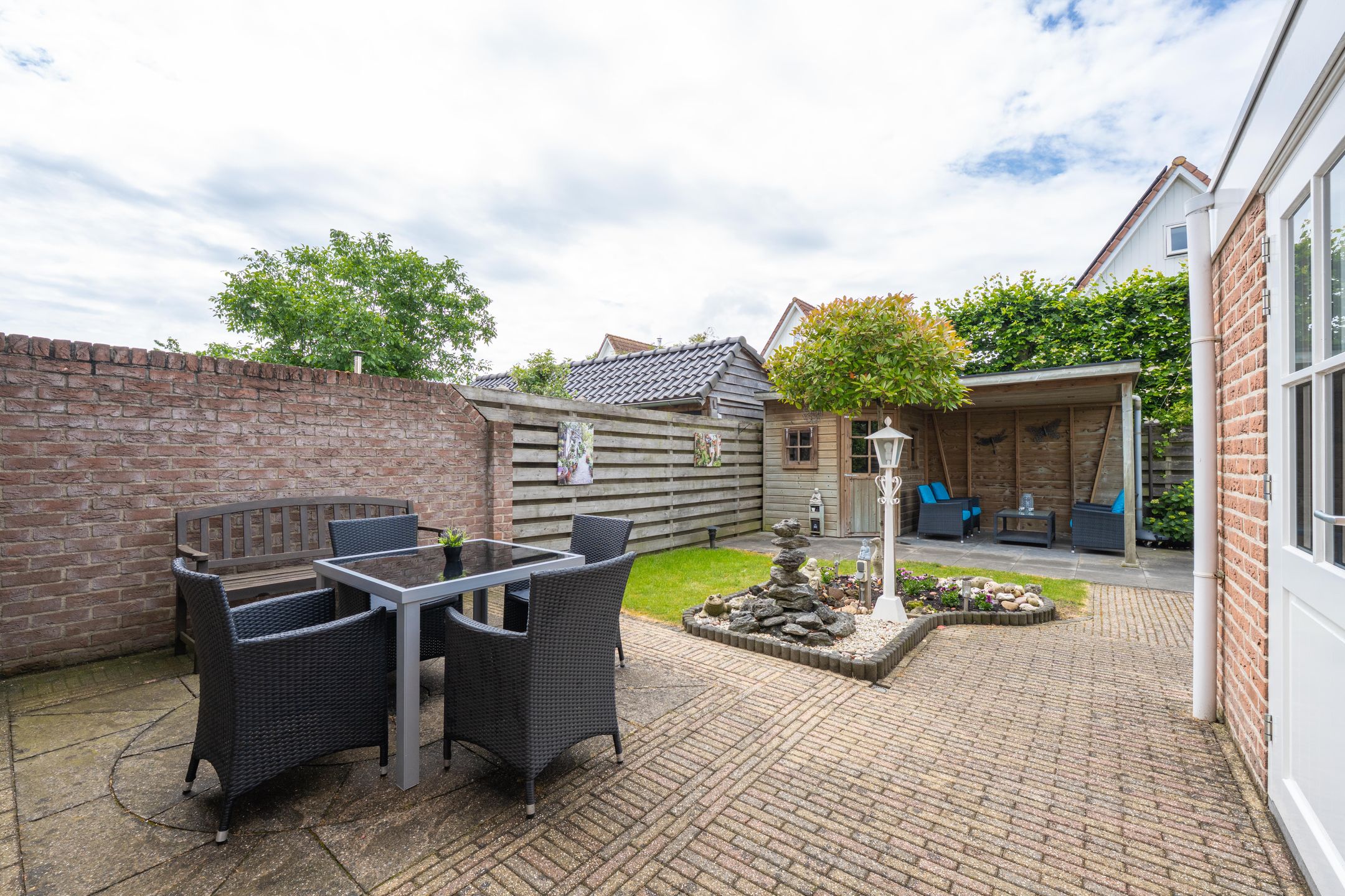 Spacious Half-Detached Home in Desirable Maurik — 27