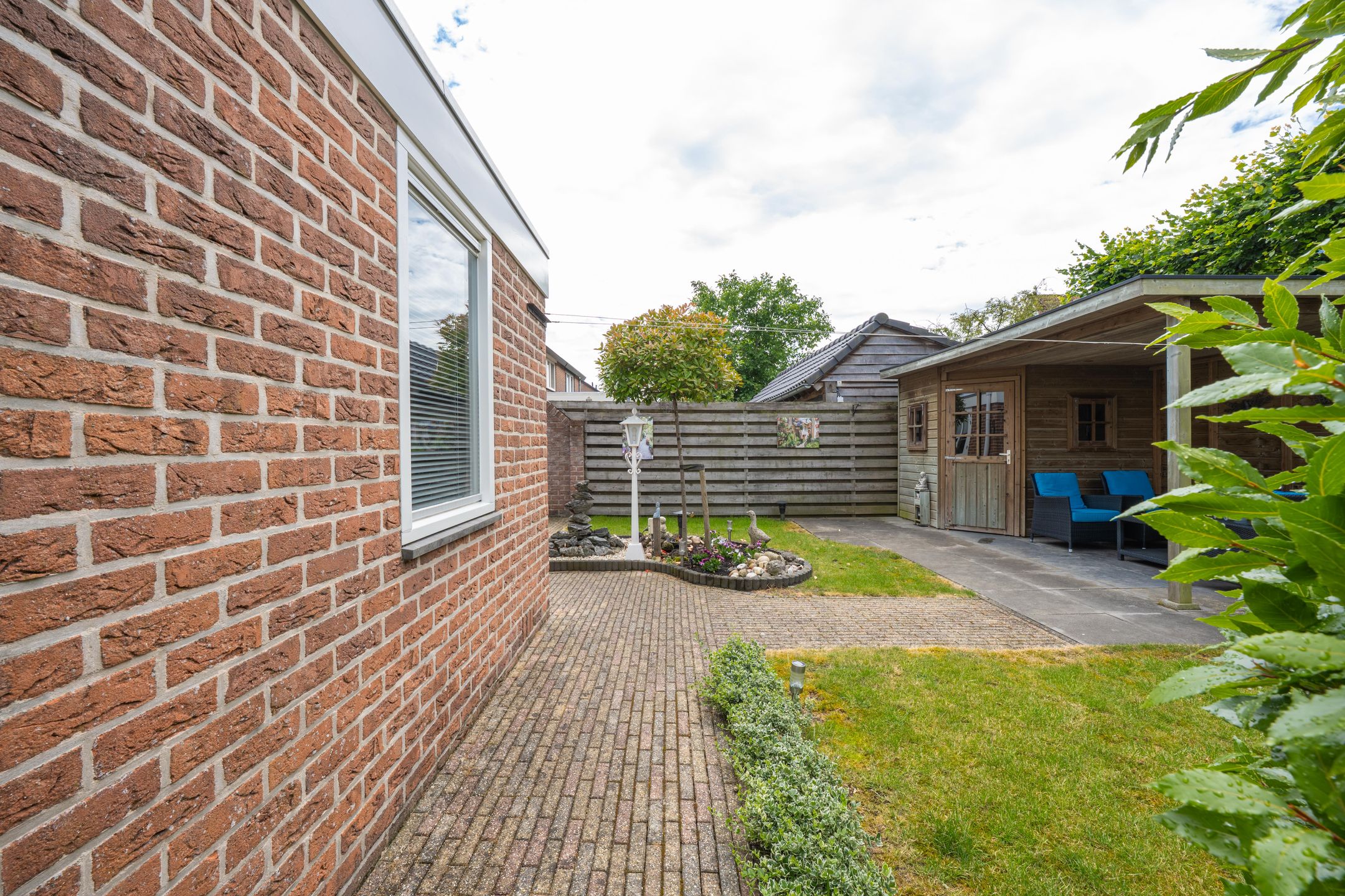 Spacious Half-Detached Home in Desirable Maurik — 36