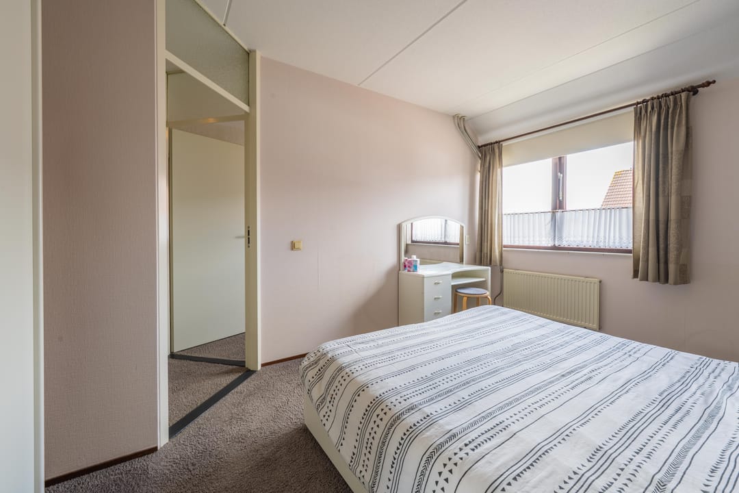 Spacious Half-Detached Home in Desirable Maurik — 43