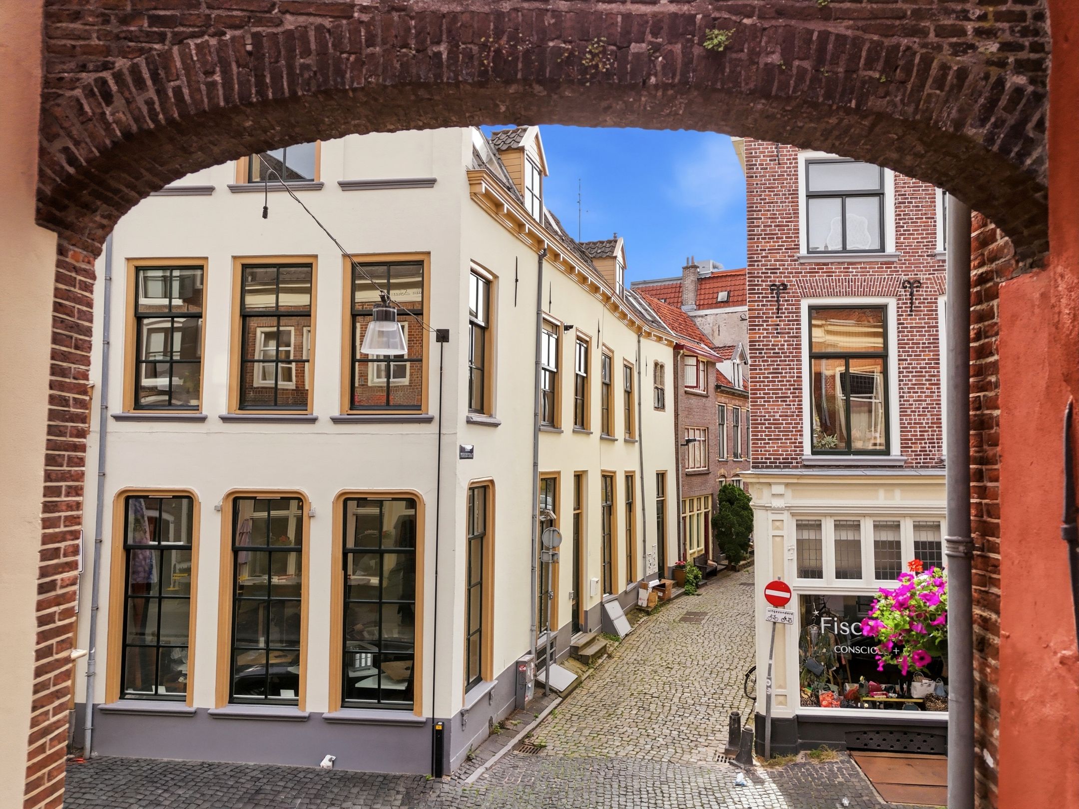 Historic Corner Apartment with Modern Renovation in Zutphen City Center — 24